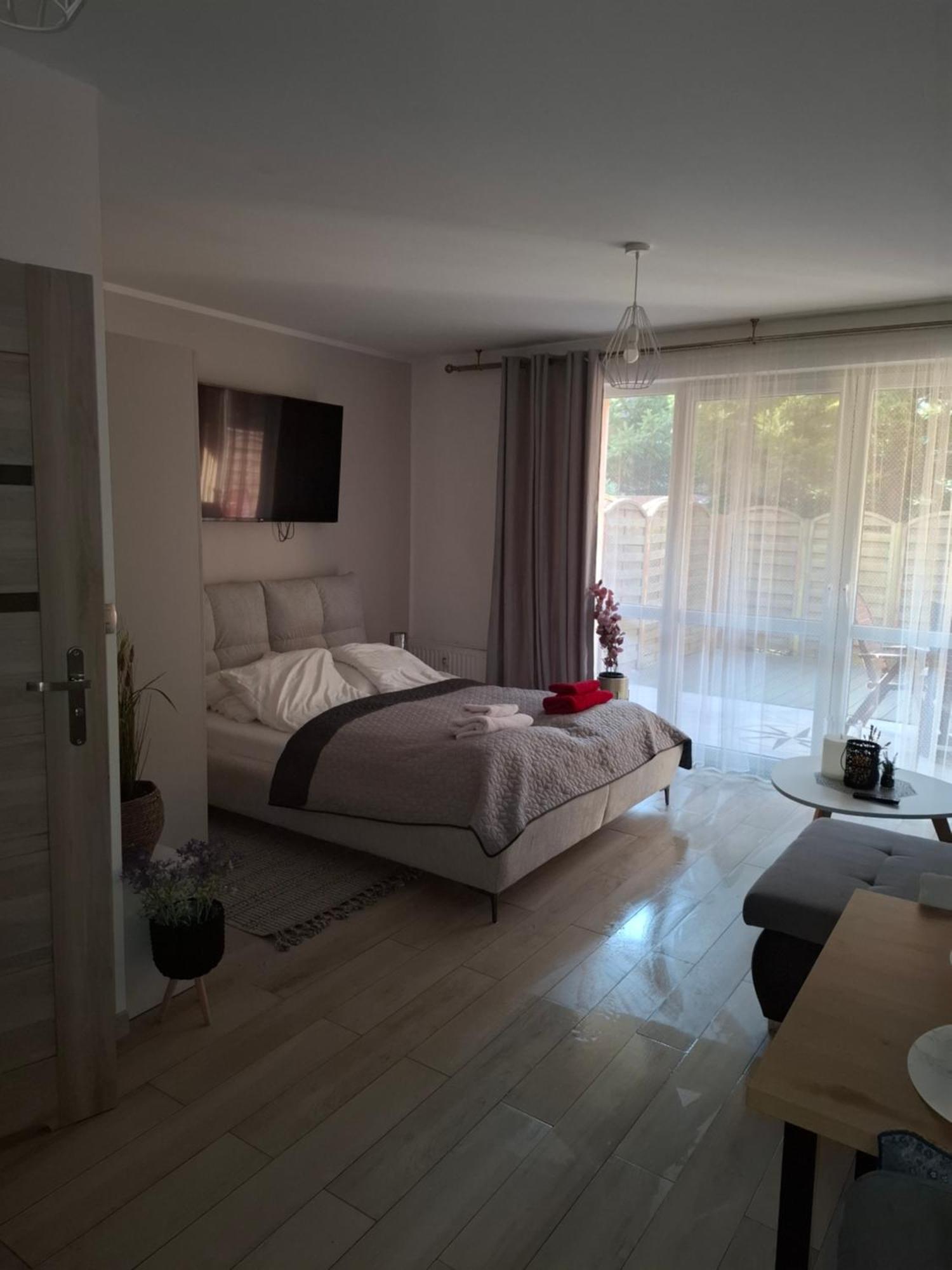 Apartament Lux Monika Rewal Z Tarasem I Garazem Esterno foto