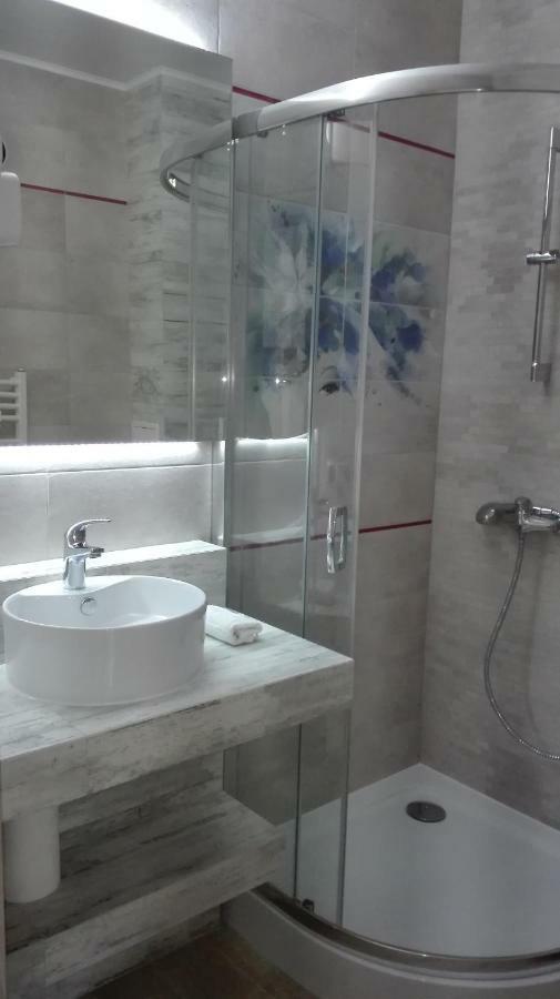 Apartament Lux Monika Rewal Z Tarasem I Garazem Esterno foto